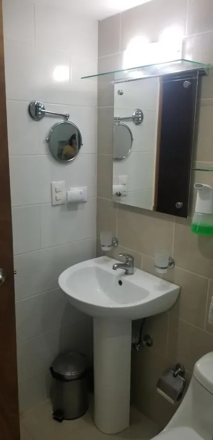 Torre Real IV L3 Santiago Dr Con Cocinero Para Desayuno Santiago De Los Caballeros Lägenhet